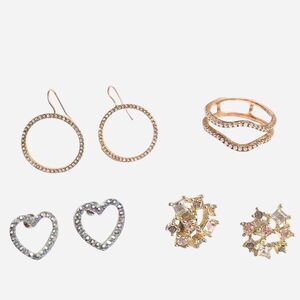 Women's Silver and Gold Jewelery